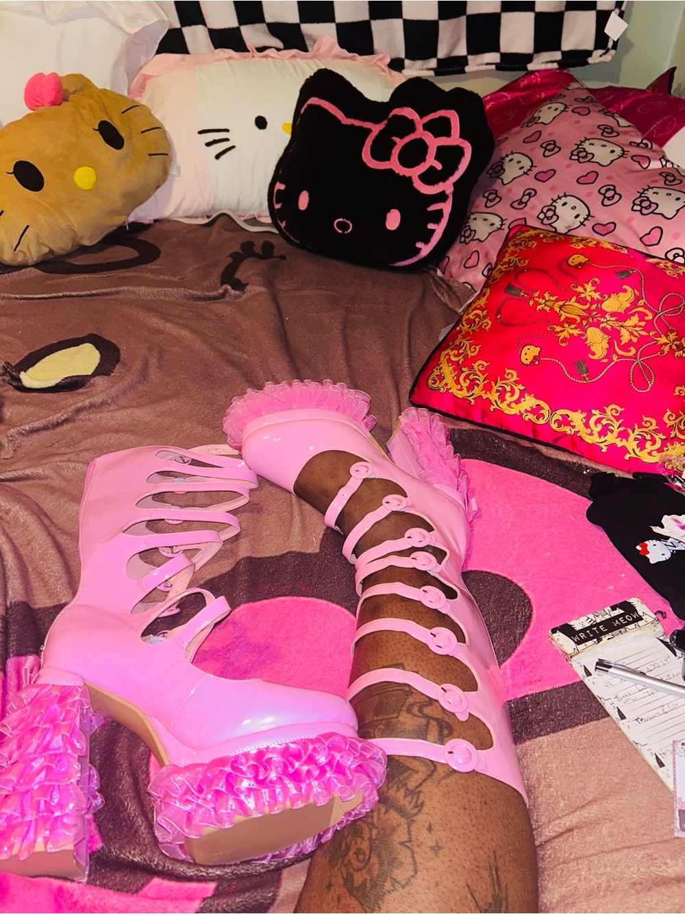 Pink High-Platform Ruffle Strap Knee Pump/Boot - Picture 6 of 7